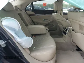 2015 Mercedes-Benz S 550 z VIN WDDUG8CB9FA157379, wystawiony jako Copart lot #56867245 z przebiegiem 64 665 mil mil oraz Szkoda całkowita • Salvage title. Historia ofert i sprzedaży dostępna na DreamBid. Obrazek 10.
