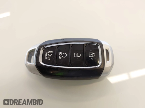 2024 Hyundai Venue Limited with VIN KMHRC8A31RU282690, listed as a IAAI auction lot 41591529 with 20,870 mi miles and . Bid and sale history available at DreamBid. Image 11.