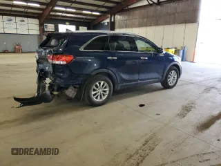 2018 Kia Sorento LX with VIN 5XYPGDA35JG352125, listed as a Copart auction lot 49778945 with 96,332 mi miles and Salvage Title. Bid and sale history available at carsss.com. Image 3.