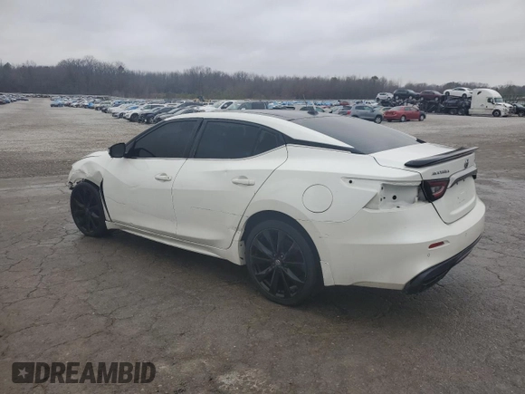 2019 Nissan Maxima Platinum z VIN 1N4AA6AV5KC373153, wystawiony jako Copart lot #43813565 z przebiegiem 106 698 mil mil oraz Szkody całkowita. Historia ofert i sprzedaży dostępna na DreamBid. Obrazek 2.