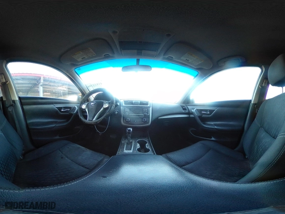 2018 Nissan Altima 2.5 SV with VIN 1N4AL3AP2JC103600, listed as a IAAI auction lot 41833390 with 276,014 mi miles. Bid and sale history available at carsss.com. Image 18.