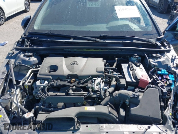 2019 Toyota Camry XSE with VIN 4T1B61HK3KU770042, listed as a IAAI auction lot 41840898 with 101,957 mi miles. Bid and sale history available at carsss.com. Image 10.