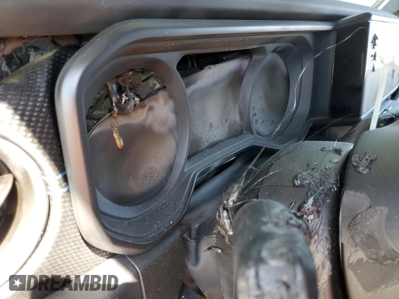 2024 Jeep Wrangler Rubicon X с VIN 1C4RJXR62RW167216, выставлен на аукционе Copart как лот 49034325 с пробегом Не указан миль и Списание • Salvage title. История ставок и продаж доступна на DreamBid. Изображение 9.