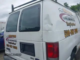 2011 Ford Econoline Cargo Commercial z VIN 1FTNE2EW0BDA59853, wystawiony jako IAAI lot #42347177 z przebiegiem 170 881 mil mil oraz . Historia ofert i sprzedaży dostępna na DreamBid. Obrazek 6.