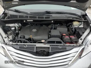 2017 Toyota Sienna LE with VIN 5TDJZ3DC5HS173988, listed as a Copart auction lot 46996375 with 67,971 mi miles and Salvage Title. Bid and sale history available at carsss.com. Image 12.