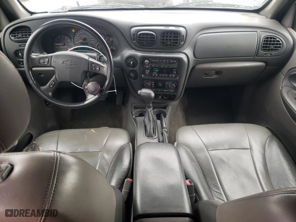 2003 Chevrolet TrailBlazer LS with VIN 1GNDT13S332387574, listed as a Copart auction lot 47528645 with 0 mi miles and Clean Title. Bid and sale history available at carsss.com. Image 8.