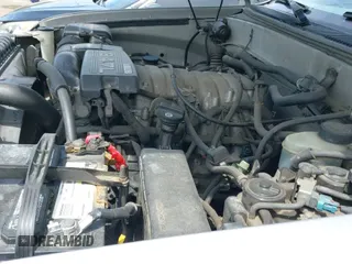 2001 Toyota Tundra SR5 with VIN 5TBBT44171S158921, listed as a IAAI auction lot 42074736 with 270,230 mi miles and . Bid and sale history available at DreamBid. Image 20.