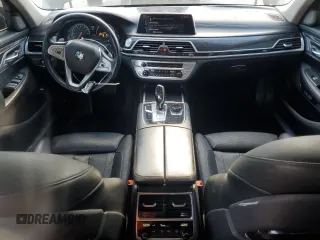 2017 BMW 7 Series 740i with VIN WBA7E2C57HG739482, listed as a Copart auction lot 53652145 with 102,418 mi miles and Salvage title. Bid and sale history available at DreamBid. Image 8.