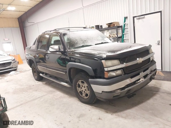 2005 Chevrolet Avalanche LS with VIN 3GNEC12Z45G296522, listed as a IAAI auction lot 41380309 with 245,380 mi miles. Bid and sale history available at carsss.com. Image 1.