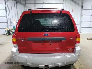 2007 Ford Escape XLT с VIN 1FMYU93187KB34734, выставлен на аукционе Copart как лот 71802694 с пробегом 197 644 миль миль и Списание • Salvage title. История ставок и продаж доступна на DreamBid. Изображение 6.