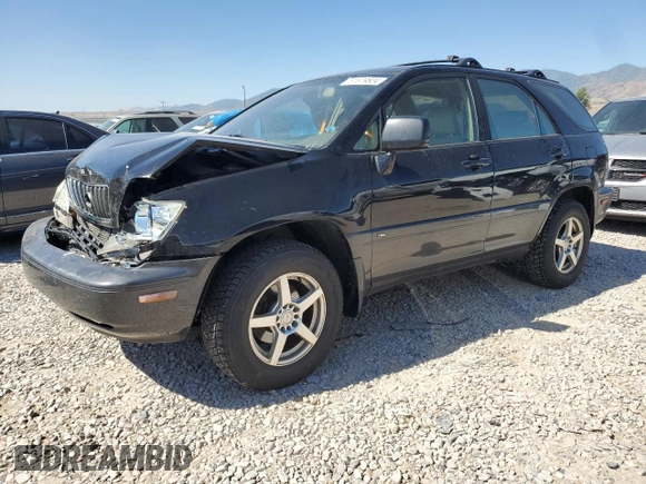 2003 Lexus RX 300 with VIN JTJHF10U530311757, listed as a Copart auction lot 61679804 with 185,581 mi miles and Salvage Title. Bid and sale history available at carsss.com. Image 1.