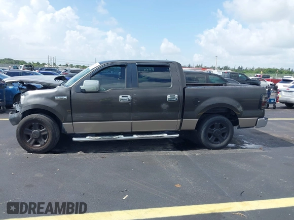 2006 Ford F-150 XLT с VIN 1FTPW12556FA47557, выставлен на аукционе IAAI как лот 42657262 с пробегом Не указан миль и . История ставок и продаж доступна на DreamBid. Изображение 15.