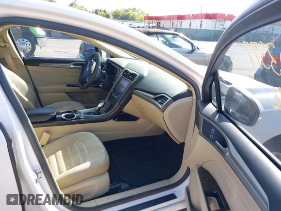 2013 Ford Fusion SE with VIN 3FA6P0HR6DR387299, listed as a IAAI auction lot 42403377 with 229,359 mi miles and . Bid and sale history available at DreamBid. Image 5.