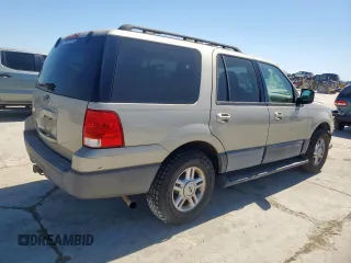 2005 Ford Expedition Special Service with VIN 1FMPU15545LA85990, listed as a Copart auction lot 48691405 with 293,357 mi miles and Salvage Title. Bid and sale history available at carsss.com. Image 3.