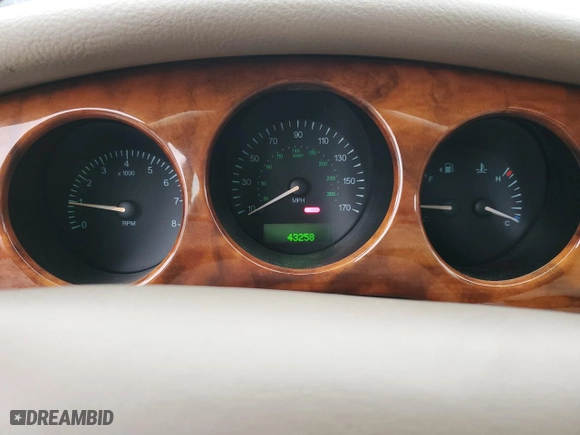1998 Jaguar XJ with VIN SAJHX1246WC836876, listed as a Copart auction lot 89115605 with 43,258 mi miles and Clean Title. Bid and sale history available at carsss.com. Image 9.