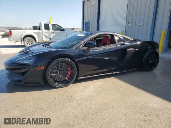 2019 McLaren 570S z VIN SBM13FAA1KW006404, wystawiony jako Copart lot #78088414 z przebiegiem 17 852 mil mil oraz Szkody całkowita. Historia ofert i sprzedaży dostępna na DreamBid. Obrazek 1.