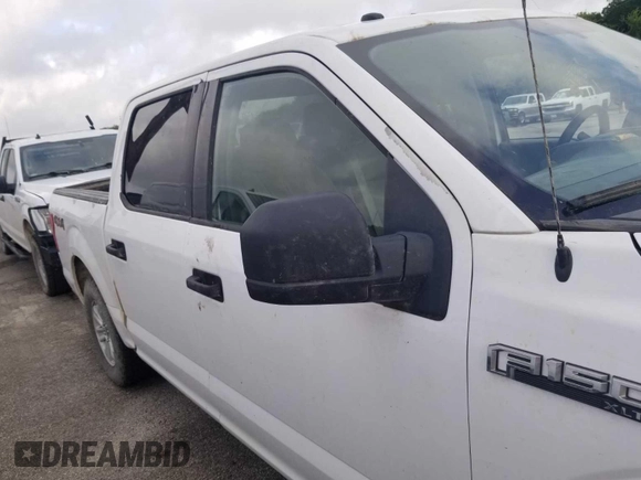 2016 Ford F-150 XLT z VIN 1FTEW1EF0GKD45471, wystawiony jako IAAI lot #42845144 z przebiegiem 281 660 mil mil oraz . Historia ofert i sprzedaży dostępna na DreamBid. Obrazek 34.