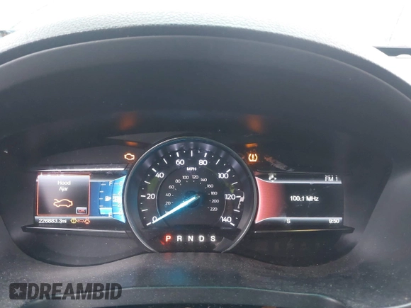 2016 Ford Explorer XLT with VIN 1FM5K8D82GGC84761, listed as a IAAI auction lot 41865916 with 226,883 mi miles and . Bid and sale history available at DreamBid. Image 7.