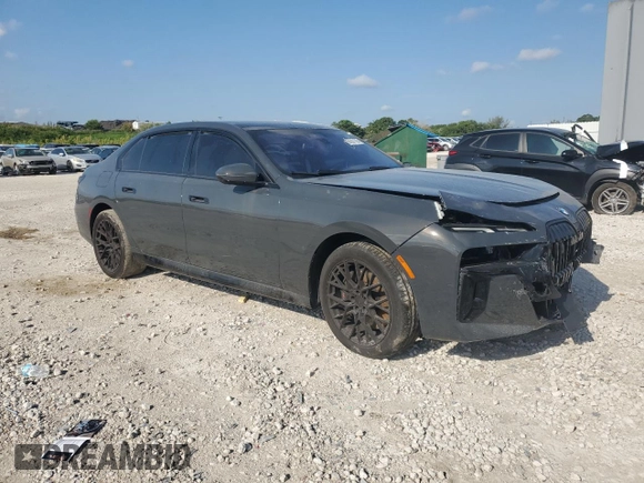 2023 BMW 7 Series 760i xDrive with VIN WBA33EJ09PCM54270, listed as a Copart auction lot 56201195 with 39,708 mi miles and Salvage title. Bid and sale history available at DreamBid. Image 4.