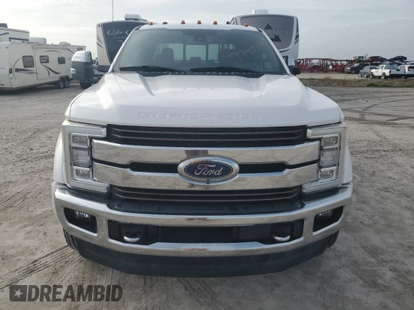 2018 Ford F-450 XL с VIN 1FT8W4DT0JEC17422, выставлен на аукционе Copart как лот 77902494 с пробегом 64 007 миль миль и Списание • Salvage title. История ставок и продаж доступна на DreamBid. Изображение 5.