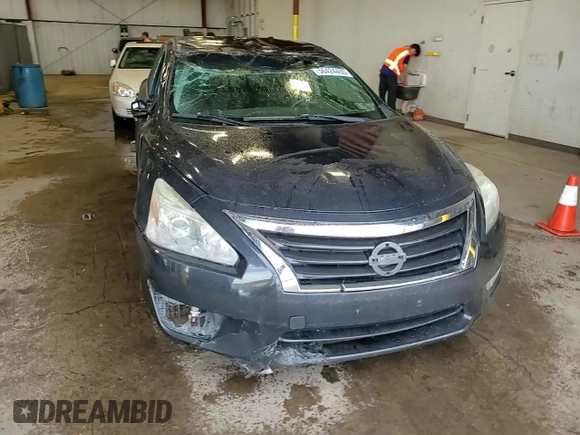 2015 Nissan Altima SV z VIN 1N4AL3AP6FC479031, wystawiony jako Copart lot #56424455 z przebiegiem Nie podano mil oraz Szkoda całkowita • Salvage title. Historia ofert i sprzedaży dostępna na DreamBid. Obrazek 13.