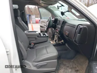 2018 Chevrolet Silverado 1500 Work Truck with VIN 3GCUKNEC2JG639635, listed as a IAAI auction lot 41140556 with 60,998 mi miles. Bid and sale history available at carsss.com. Image 5.