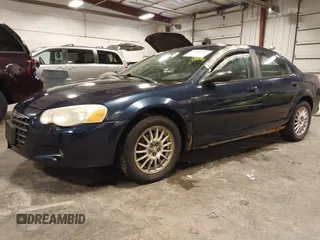 2005 Chrysler Sebring Touring z VIN 1C3EL56R15N659607, wystawiony jako IAAI lot #42102595 z przebiegiem 155 185 mil mil oraz . Historia ofert i sprzedaży dostępna na DreamBid. Obrazek 2.