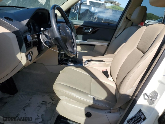 2011 Mercedes-Benz GLK-Class GLK 350 with VIN WDCGG5GB0BF554177, listed as a Copart auction lot 68280624 with 132,276 mi miles and Salvage Title. Bid and sale history available at carsss.com. Image 7.