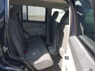 2008 Jeep Liberty Sport with VIN 1J8GN28K28W144152, listed as a IAAI auction lot 41885518 with 160,457 mi miles. Bid and sale history available at carsss.com. Image 8.