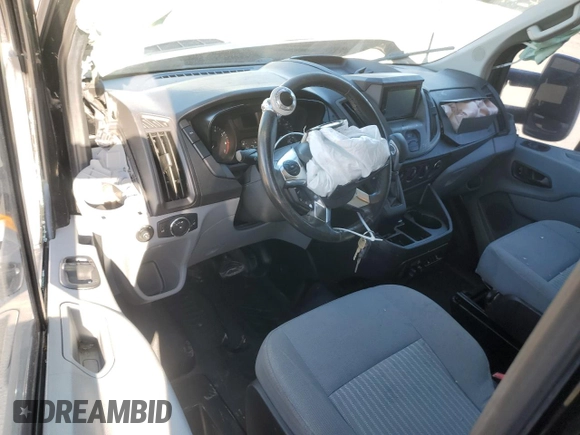 2017 Ford Transit with VIN 1FTYR1CG0HKA34043, listed as a Copart auction lot 84085694 with 102,824 mi miles and Salvage Title. Bid and sale history available at DreamBid. Image 8.