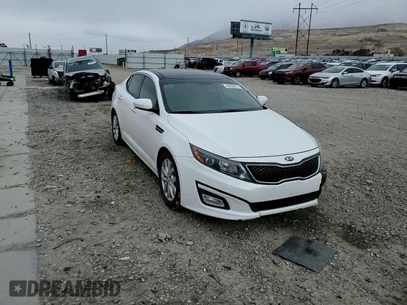 2015 Kia Optima EX with VIN 5XXGN4A78FG496319, listed as a Copart auction lot 44060095 with 101,584 mi miles and Salvage Title. Bid and sale history available at DreamBid. Image 10.