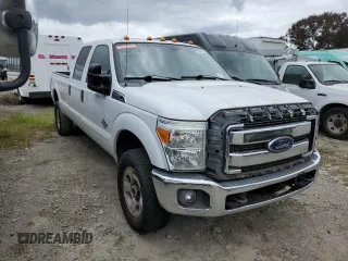 2015 Ford F-350 Platinum with VIN 1FT8W3BT8FEC04180, listed as a Copart auction lot 53910485 with 224,614 mi miles and Clean Title. Bid and sale history available at DreamBid. Image 4.