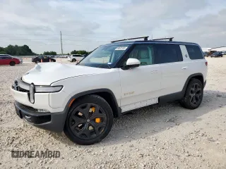 2023 Rivian R1S Adventure z VIN 7PDSGABA4PN026056, wystawiony jako Copart lot #56892495 z przebiegiem Nie podano mil oraz Szkoda całkowita • Salvage title. Historia ofert i sprzedaży dostępna na DreamBid. Obrazek 1.