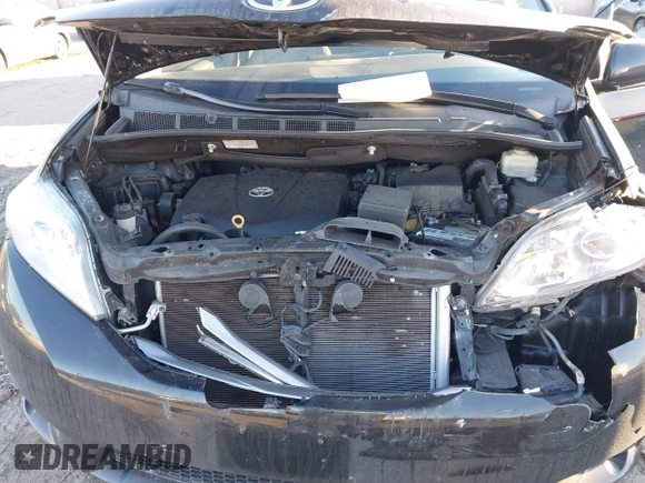 2017 Toyota Sienna XLE Auto Access Seat with VIN 5TDYZ3DC2HS805845, listed as a IAAI auction lot 41456888 with 138,475 mi miles and . Bid and sale history available at DreamBid. Image 10.