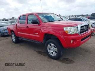 2007 Toyota Tacoma PreRunner with VIN 5TEJU62N87Z450266, listed as a IAAI auction lot 41915356 with 235,885 mi miles. Bid and sale history available at carsss.com. Image 1.