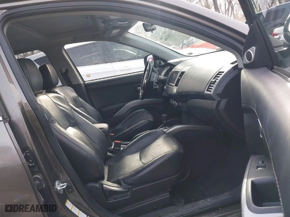 2011 Mitsubishi Outlander GT with VIN JA4JT5AX6BU034177, listed as a IAAI auction lot 41833096 with 213,554 mi miles. Bid and sale history available at carsss.com. Image 5.