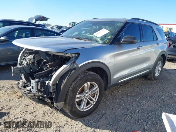 2020 Ford Explorer XLT with VIN 1FMSK7DH1LGB18321, listed as a IAAI auction lot 41339915 with 142,756 mi miles. Bid and sale history available at carsss.com. Image 19.