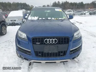 2015 Audi Q7 3.0T Premium Plus with VIN WA1LGAFE7FD018265, listed as a IAAI auction lot 41022440 with 145,874 mi miles. Bid and sale history available at carsss.com. Image 12.