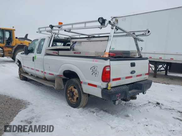 2013 Ford F-250 XL with VIN 1FT7X2B60DEB47659, listed as a IAAI auction lot 41517499 with 322,091 mi miles and . Bid and sale history available at DreamBid. Image 3.