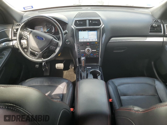 2017 Ford Explorer Sport z VIN 1FM5K8GT2HGC53978, wystawiony jako Copart lot #53263645 z przebiegiem 133 881 mil mil oraz Szkoda całkowita • Salvage title. Historia ofert i sprzedaży dostępna na DreamBid. Obrazek 8.