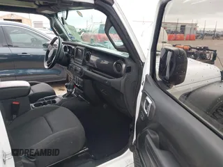 2021 Jeep Wrangler Unlimited Sport S with VIN 1C4HJXDG8MW509322, listed as a IAAI auction lot 42110123 with 39,955 mi miles and . Bid and sale history available at DreamBid. Image 5.
