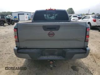 2022 Nissan Frontier Pro-4X z VIN 1N6ED1EK2NN694482, wystawiony jako Copart lot #51804515 z przebiegiem 32 288 mil mil oraz Szkody całkowita. Historia ofert i sprzedaży dostępna na DreamBid. Obrazek 6.
