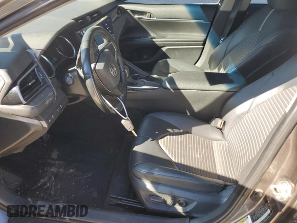 2020 Toyota Camry SE with VIN 4T1G11AK6LU886786, listed as a Copart auction lot 46425935 with 123,768 mi miles and Salvage Title. Bid and sale history available at carsss.com. Image 7.
