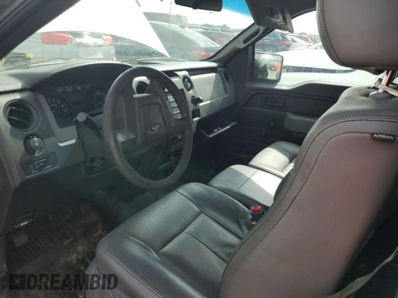 2014 Ford F-150 XL with VIN 1FTMF1CM2EKF16215, listed as a Copart auction lot 64778775 with 242,400 mi miles and Clean title. Bid and sale history available at DreamBid. Image 8.
