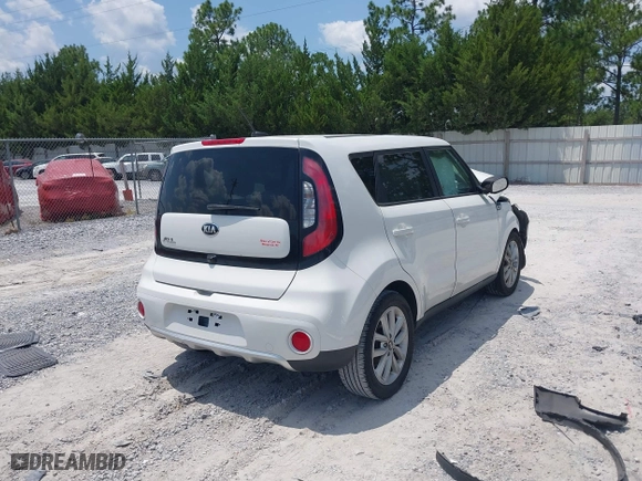 2017 Kia Soul + with VIN KNDJP3A56H7478406, listed as a IAAI auction lot 40045022 with 126,961 mi miles. Bid and sale history available at carsss.com. Image 4.