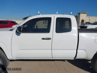 2018 Toyota Tacoma SR with VIN 5TFRX5GN9JX109082, listed as a IAAI auction lot 41849029 with 165,029 mi miles. Bid and sale history available at carsss.com. Image 14.