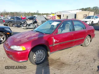 1995 Honda Civic z VIN JHMEH9692SS008583, wystawiony jako IAAI lot #41891776 z przebiegiem 244 377 mil mil oraz . Historia ofert i sprzedaży dostępna na DreamBid. Obrazek 6.