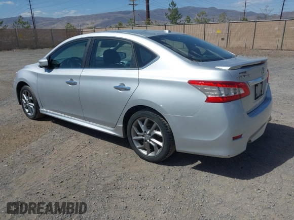 2014 Nissan Sentra SR z VIN 3N1AB7AP2EY223465, wystawiony jako IAAI lot #42371243 z przebiegiem 95 926 mil mil oraz . Historia ofert i sprzedaży dostępna na DreamBid. Obrazek 3.