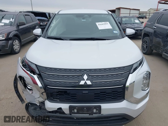 2024 Mitsubishi Outlander ES z VIN JA4J3UA86RZ007013, wystawiony jako IAAI lot #41643993 z przebiegiem 106 572 mil mil oraz . Historia ofert i sprzedaży dostępna na DreamBid. Obrazek 12.