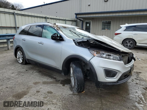 2018 Kia Sorento LX V6 with VIN 5XYPGDA55JG403530, listed as a Copart auction lot 51983735 with 0 mi miles and Salvage Title. Bid and sale history available at carsss.com. Image 4.
